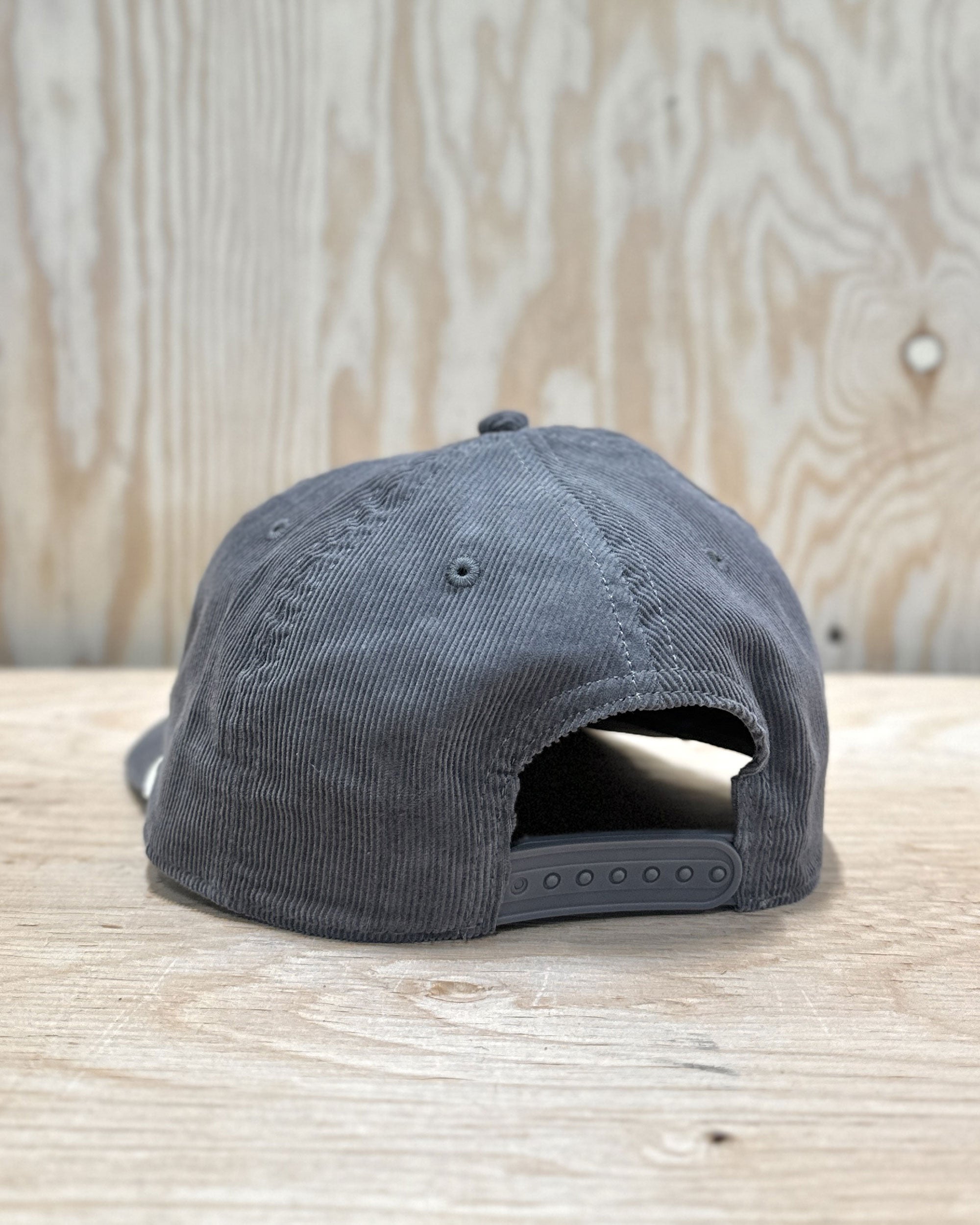 Casquette Pêche à la Mouche<br> Casquette Capsize en Corduroy Grise