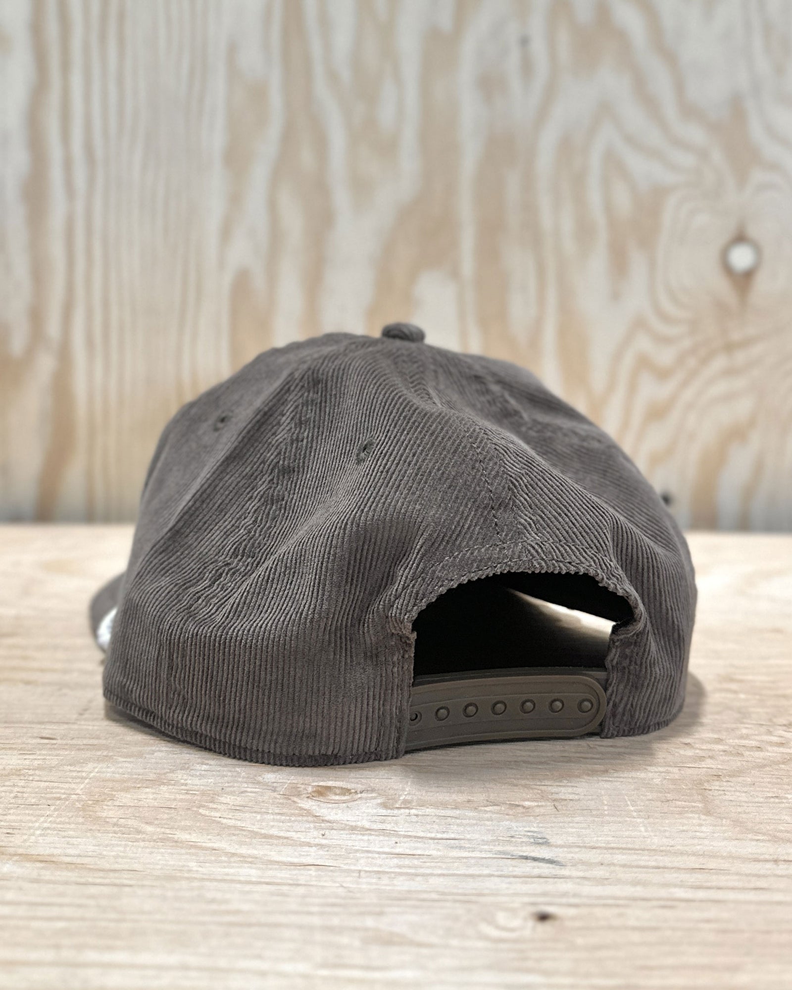 Casquette Pêche à la Mouche<br> Casquette Capsize en Corduroy Noyer