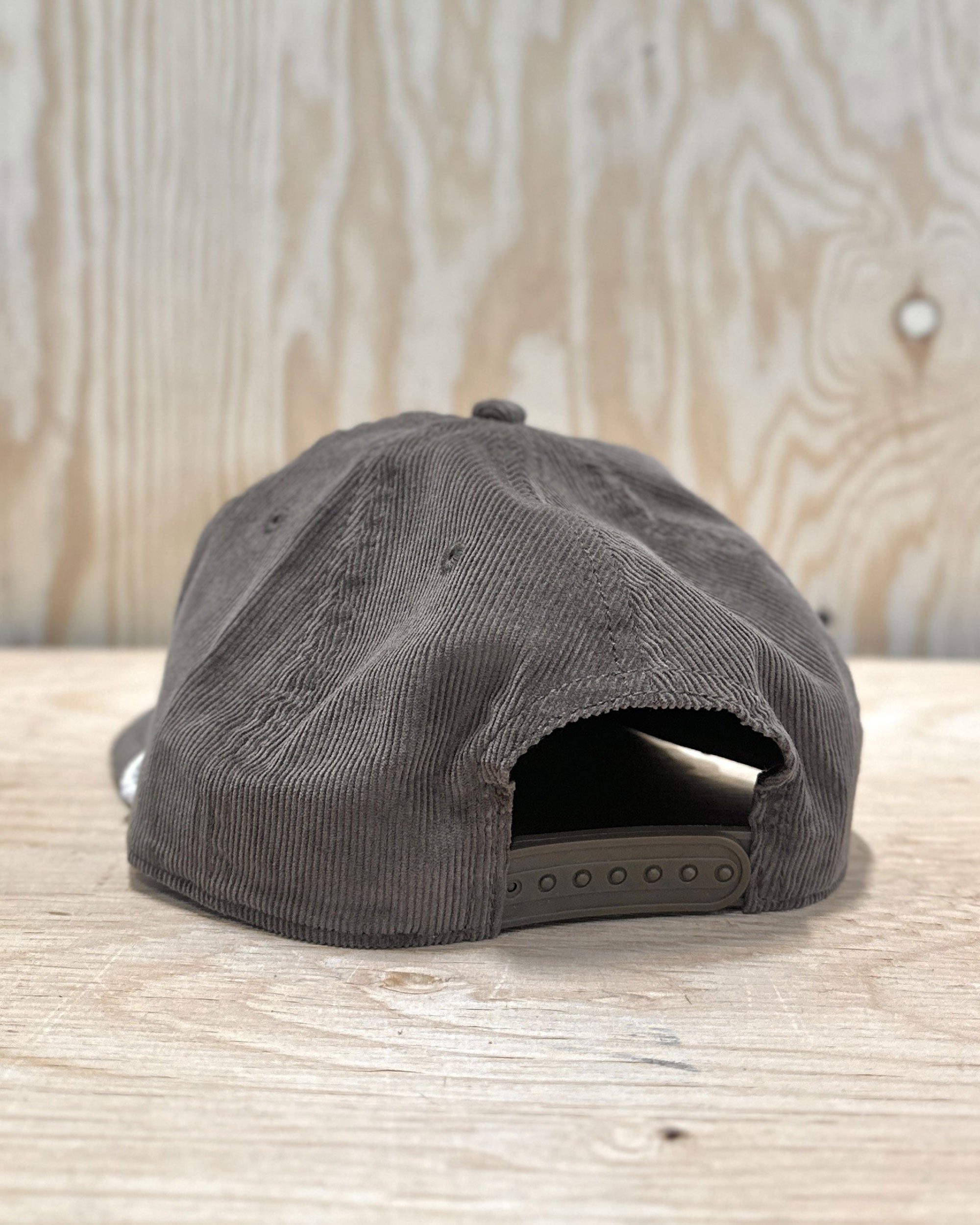 Casquette Pêche à la Mouche<br> Casquette Capsize en Corduroy Noyer