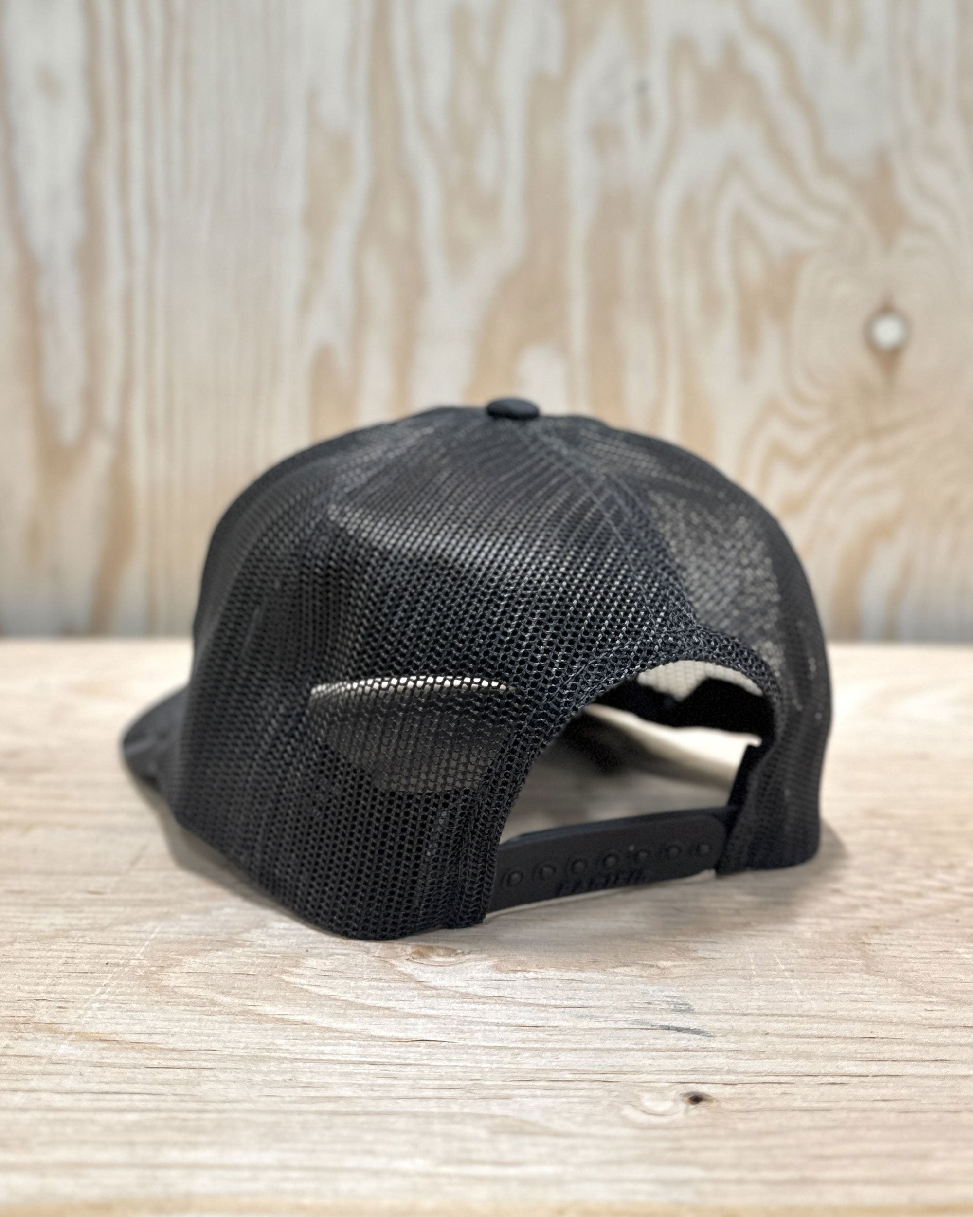 Casquette Pêche à la Mouche<br> Héritage Trucker Blackout Duck Camo