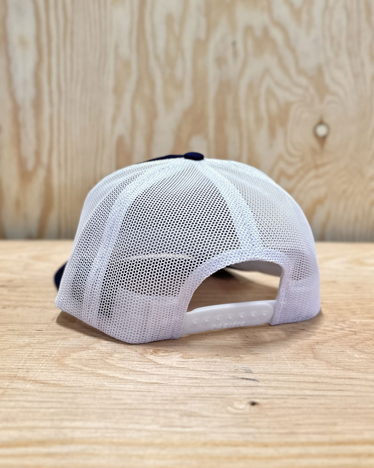 Casquette Pêche à la Mouche&lt;br&gt; Trucker Navy Fish Tail