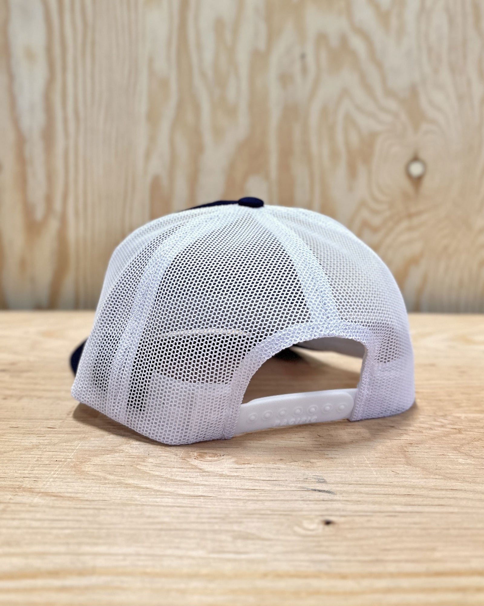 Casquette Pêche à la Mouche<br> Trucker Navy Fish Tail