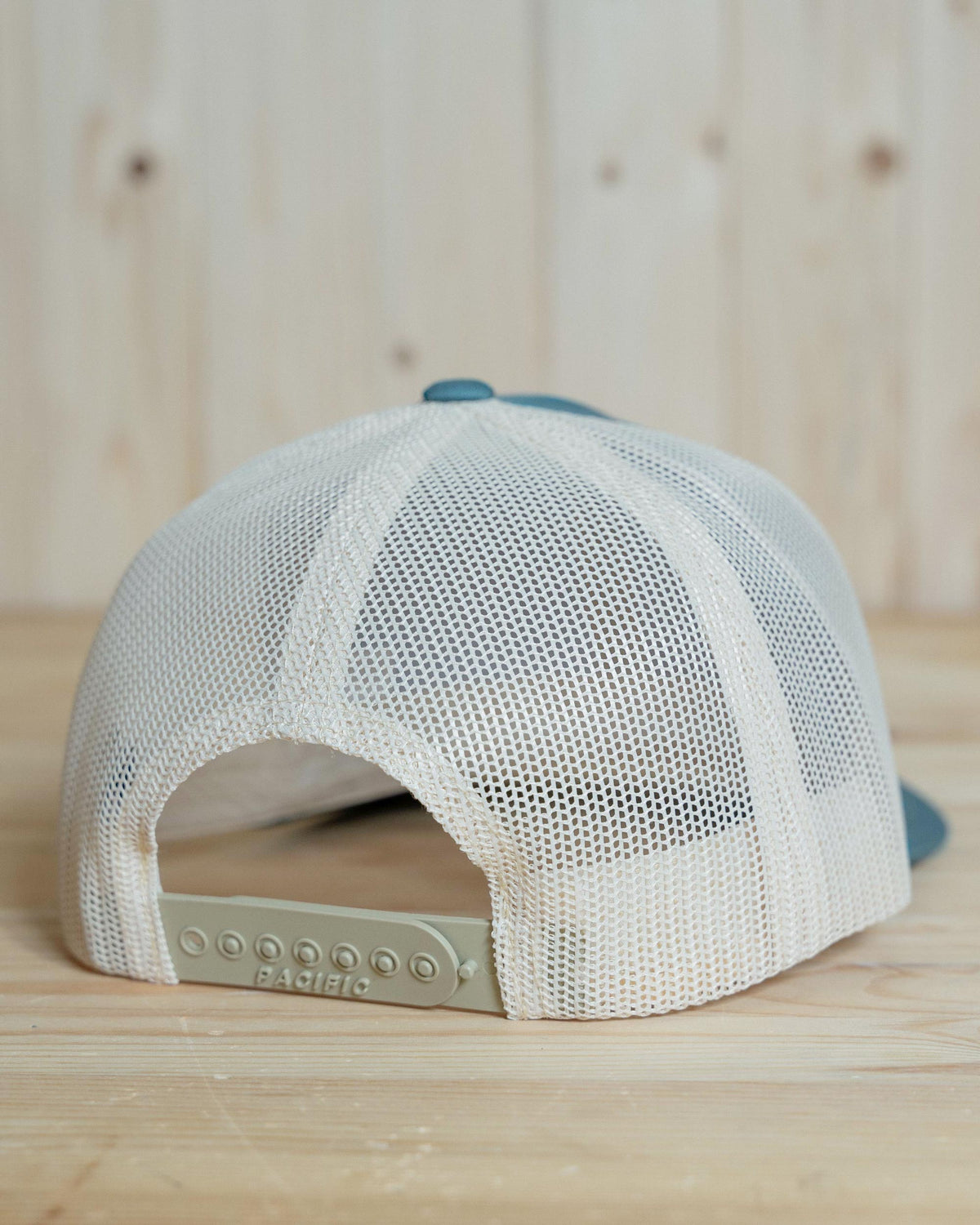 Casquette Pêche à la Mouche&lt;br&gt; Trucker Bleu Fumée Steelhead