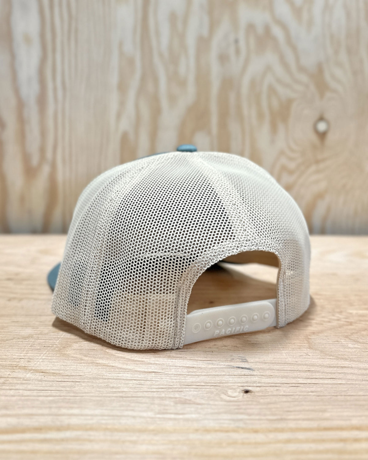 Casquette Pêche à la Mouche&lt;br&gt; Saumon Sauvage Trucker Bleu Fumée